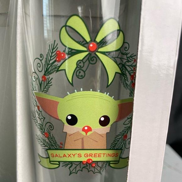 Mandalorion Star Wars 12oz. Glasses - Picture 3 of 6